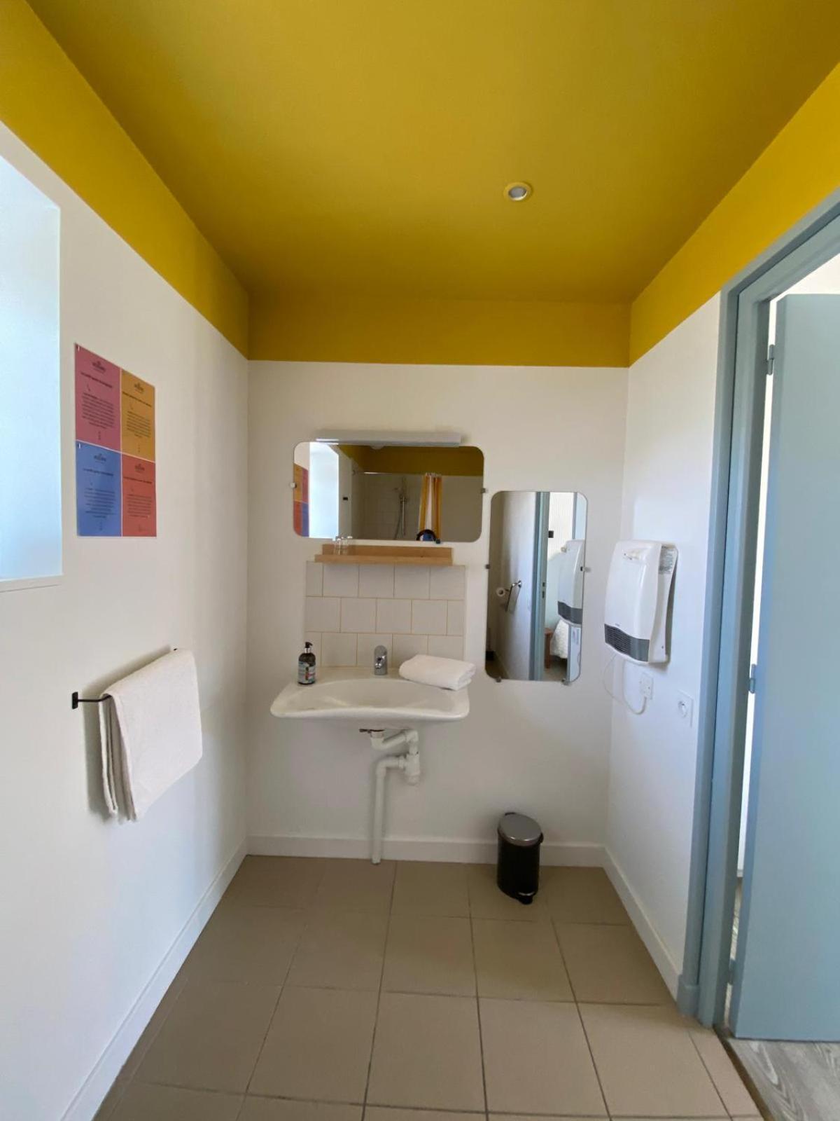 Hotel Les Voisins Beaucemaine Ploufragan Quarto foto